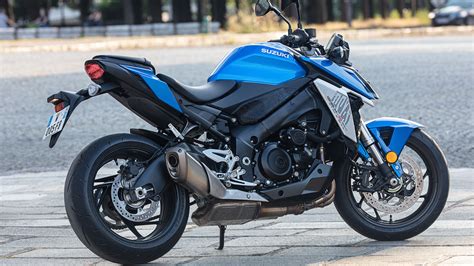 Nuova Suzuki Gsx S Caratteristiche Foto Prezzo