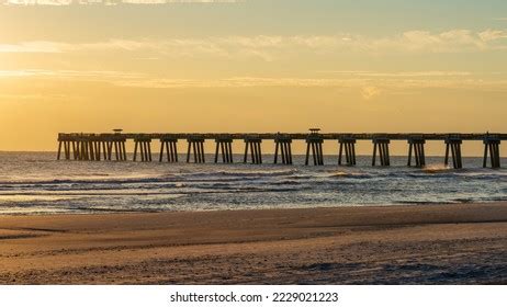 Jacksonville Beach Fishing Pier During Sunrise Stock Photo 2229021223 | Shutterstock