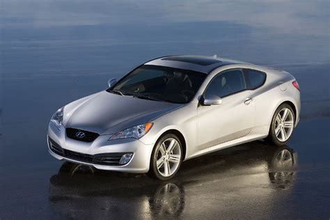 Hyundai Genesis RWD Coupe First Official Images Top Speed