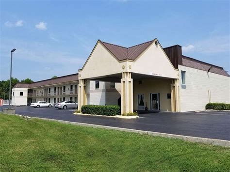 AMERICAS BEST VALUE INN MANCHESTER, TN $84 ($̶1̶0̶0̶) - Updated 2023 ...