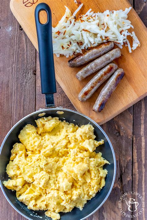 Scrambled Eggs With Cheese