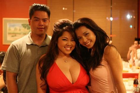Busty Filipino Chick Porn Pic