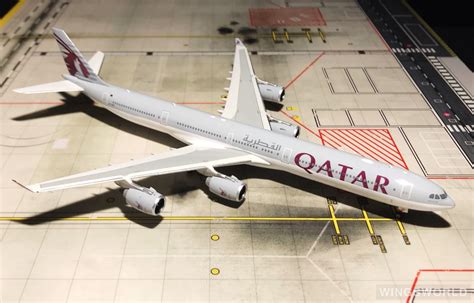 Phoenix Airbus A Qatar Ph A Agd