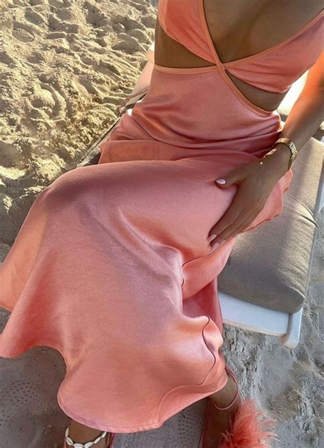 Pin By Cassidy Dykes On Drip Summer Dresses Cute Prom Dresses Prom Dress Inspiration