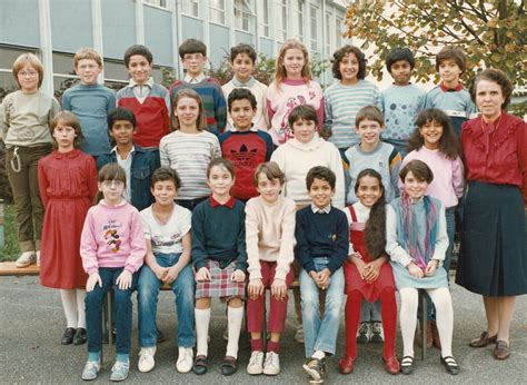 Photo De Classe Cm2 Ecole Primaire Jules Michelet Egly De 1985 Ecole