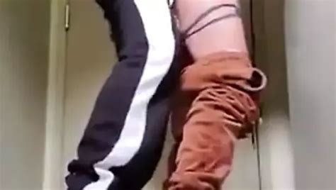 Nei Cessi Pubblici Gay Amateur Porn XHamster