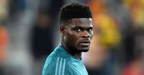 Mikel Arteta Dealt Thomas Partey Injury Blow As Arsenal Midfielder