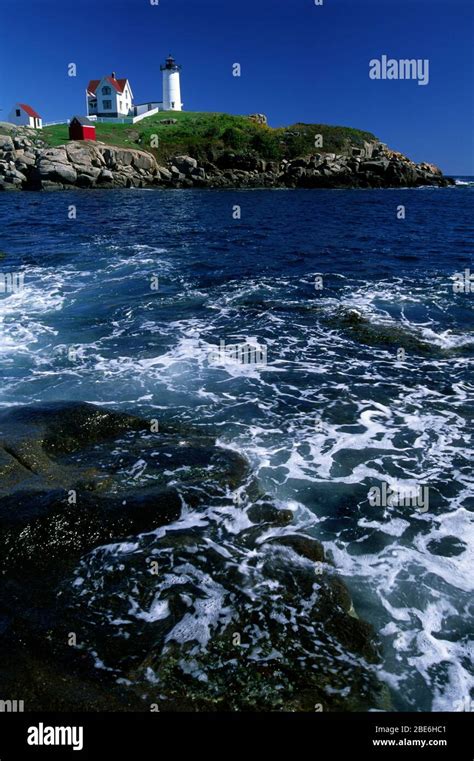 Nubble Lighthouse, Cape Neddick Light Station, York Beach, Maine Stock ...