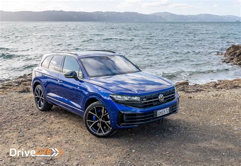 Volkswagen Touareg R Phev Hybrid Car Review Drivelife