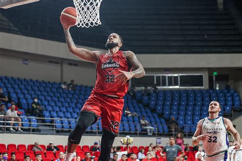 PBA Blackwater Gives Coach Cariaso First Win At Expense Of His Ex Team