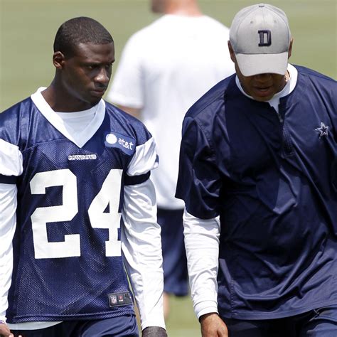 morris claiborne  dallas cowboys    hurry  sign st