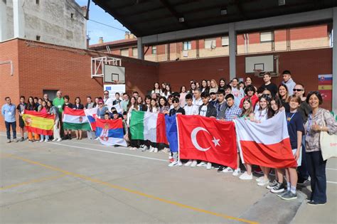 El colegio La Salle El Pilar recibe a alumnos de Turquía Italia