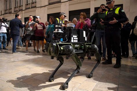 Cão Robô é O Novo Ajudante Da Polícia De Málaga