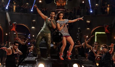 Alia Bhatt In Humpty Sharma Ki Dulhania Saturday Song