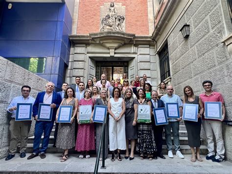 Consejería De Salud Y Consumo On Twitter Linagarcia And Entrega La