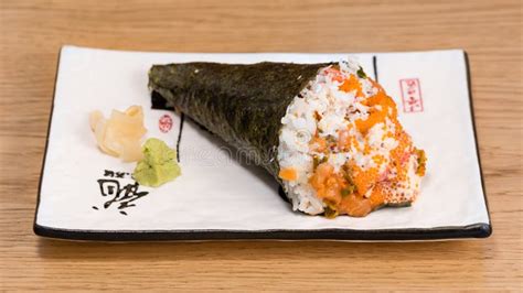 Temaki, Nori Seaweed Cone Stuffed with Rice, Salmon and Caviar ...