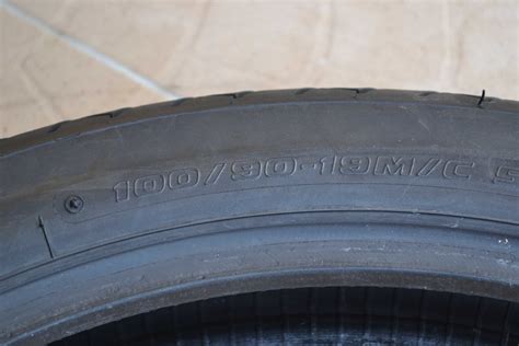 Мотошина 100/90 - 19 BRIDGESTONE резина/покришка/шина/скутер/мотоцикл ...