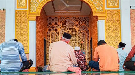 ISI Teks Khutbah Jumat 2 Agutus 2024 Singkat Terbaru Lengkap Dengan