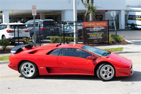 Miami Beach Florida Usa April Red Lamborghini Diablo