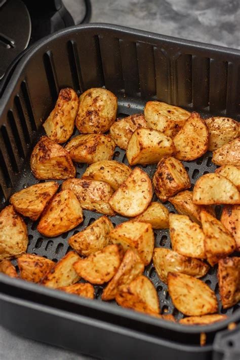 How To Bake A Potato In Air Fryer Recipe