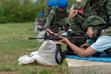 澎湖戰鬥營學子體驗射擊課程 了解國防重要性 地方 中央社 Cna