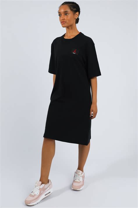 Nike Jordan Essential Dress - Black | Stylerunner