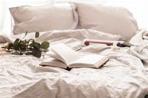 10 Best Books To Read Before Bed | Miracle-morning blog