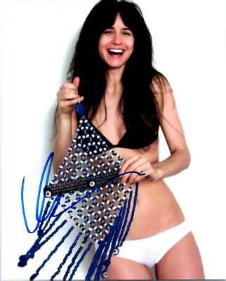 Hot Sexy Katherine Waterston Bikini Pics