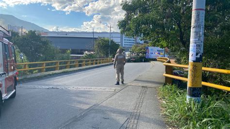 Emergencia Con Abejas En Estaci N Del Metro