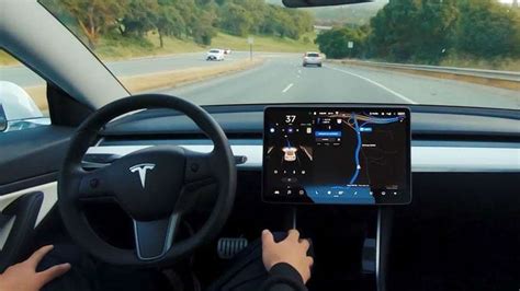 Tesla Geständnis Autonomes Fahren Weit Entfernt Doch Elon Musk