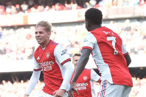 Mikel Arteta Hails Emile Smith Rowe And Bukayo Saka After Arsenal Brush