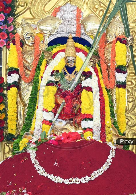 Image Of Laksha Kumkum Archana Pooja At Kanaka Durga Temple Qa066931 Picxy