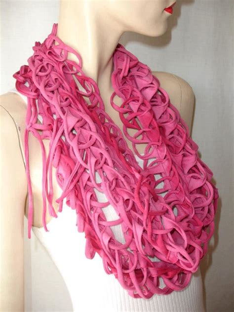 22 DIY Scarves To Look Fashionable On Your Spring Walk