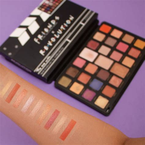 Makeup Revolution X Friends Flawless Limitless Eyeshadow Palette