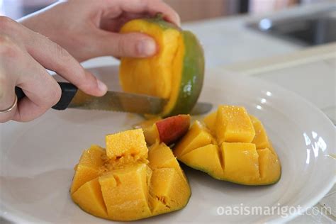 How To Properly Cut A Mango