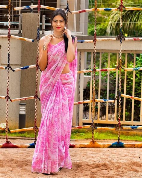 Pin By Shaik Aslam On Varsheni Sundarajan Modern Saree Designer