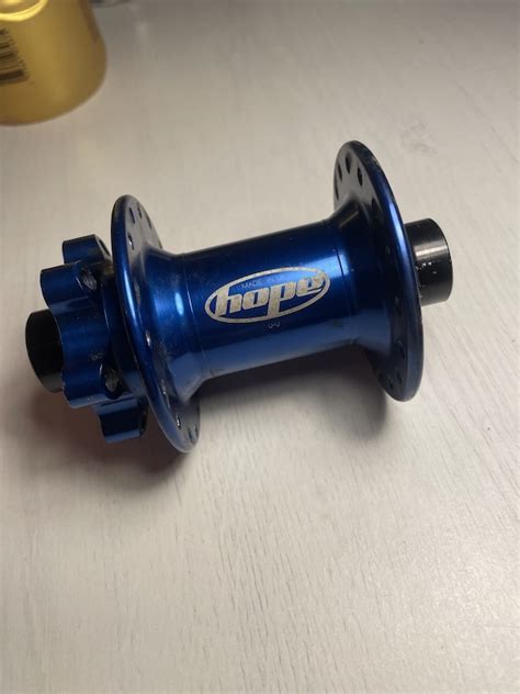 Hope Pro 2 Front Hub For Sale