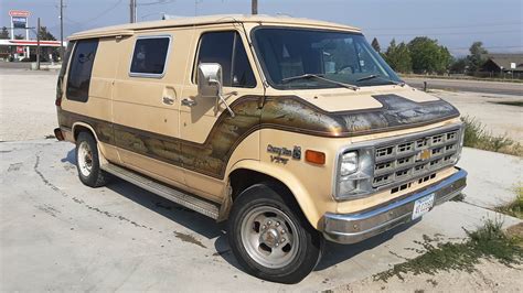 Chevy Van G30 454 Cid