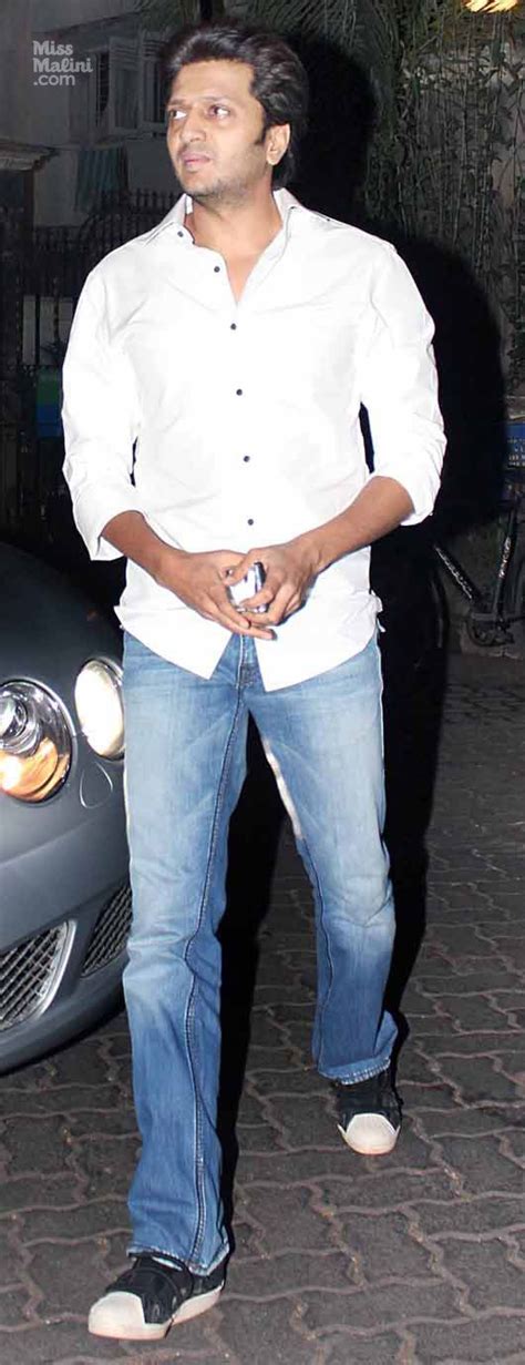 Photos Sachin Tendulkar Ajit Agarkar Attend A Special Screening Of