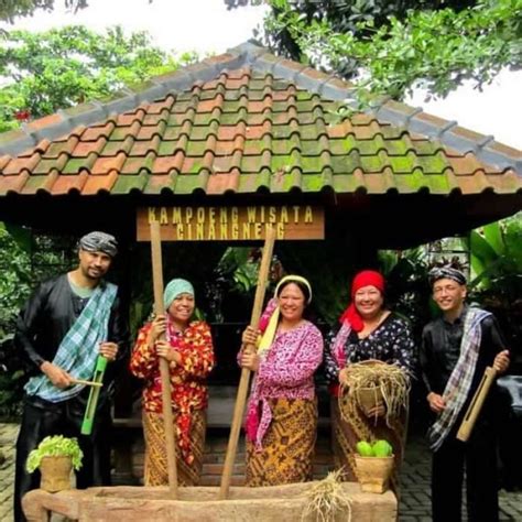 Kampoeng Wisata Cinangneng Wisata Edukasi Alam