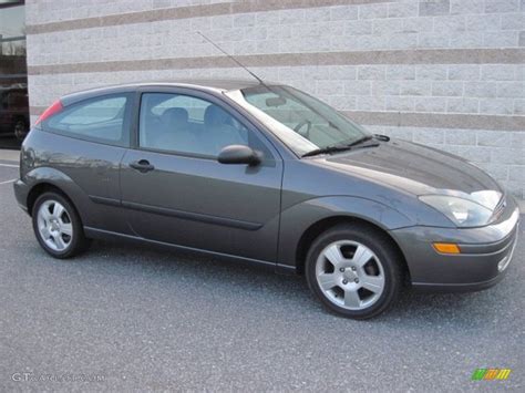 2003 Liquid Grey Metallic Ford Focus ZX3 Coupe 61908377 GTCarLot