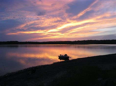 Pawnee Lake At Sunset Pawnee Oklahoma Nature Photos Sunset Places