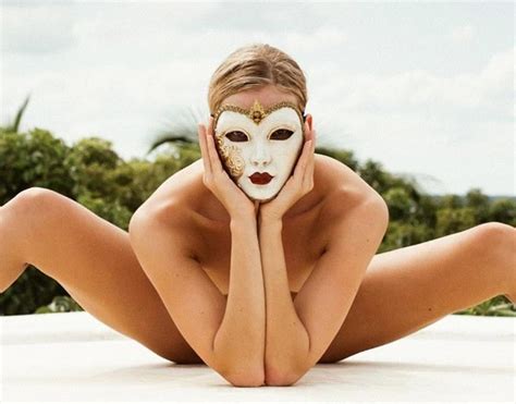 Instagram Sensation Nude Yoga Girl Goes Viral Poses Show Insane Flexibility