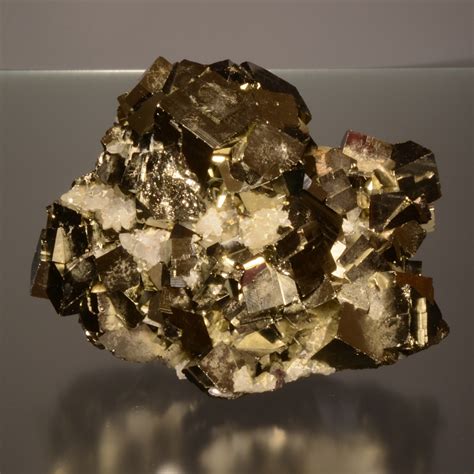 NEWEST Minerals from kristalle.com - Click Here