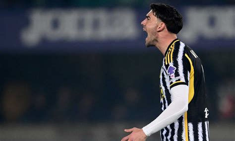 Hellas Verona Juventus Top E Flop Al 45 Dovè Il Vero Rabiot