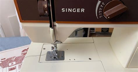 Vintage Singer Sewing Machine Model 5525 For 60 In Houston Tx For