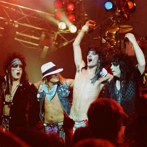 Motley Crue Photos - Pictures of Motley Crue Partying and Playing Music ...