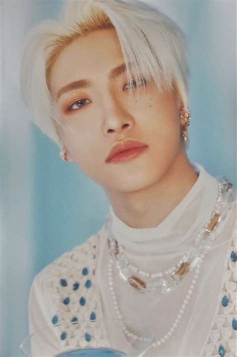 Seonghwa For The 4th Atiny Membership Kit