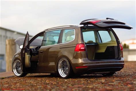 MB TuningCars 1 18 VW Sharan TDI Brandy Braun Mettalic BBS LM Alu