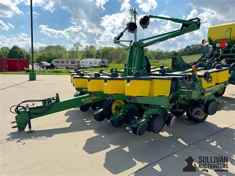 John Deere Maxemerge Plus R Conservation Planter Bigiron